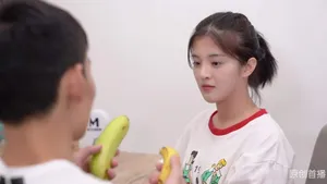 sex hot hôm nay Thay nhau dùng sextoy móc bím đào cao cấp thích bạo dâm